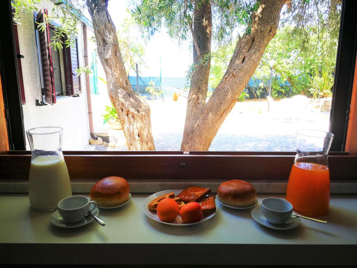 Villa La Plaja تْشيفالو المظهر الخارجي الصورة